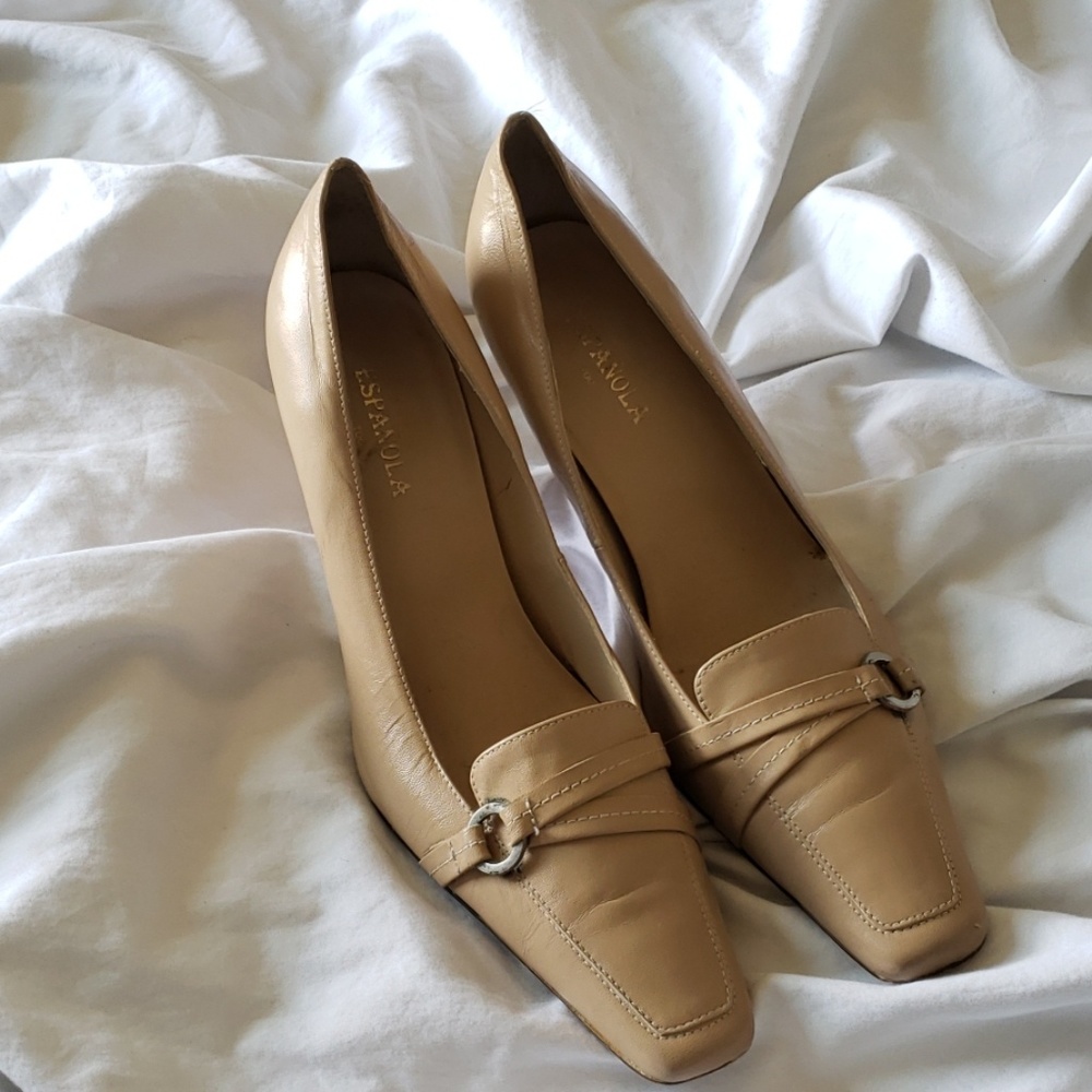 Women's leather pumps Espanola brand